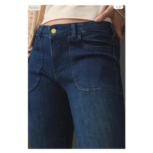 NWT Anthropologie Pilcro The Icon Low Rise Flare Dark Blue Size 25 - Picture 5 of 7